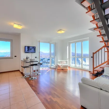 Penthouse The Magnifique View - Happy * 스트레사