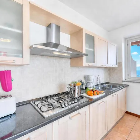 Penthouse The Magnifique View - Happy Daire Stresa
